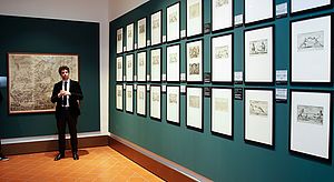 Foto interno del Museo con esposizione d'arte