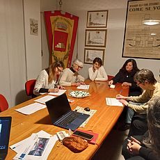 Foto Internal staff training