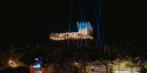 foto proiezione video sulla Rocca di Gradara
